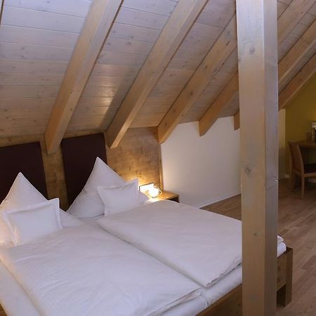 Rothweinhotel Wiesenbronn Bagian luar foto